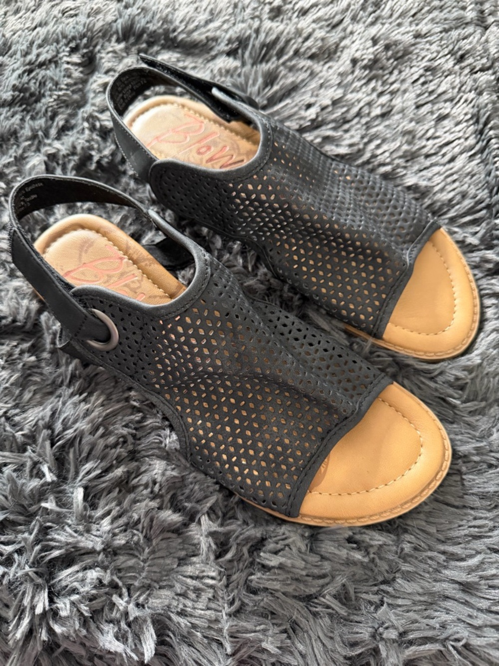 NWOT Blowfish Black Perforated Slingback Sandals with Velcro - Women 7.5 flats
